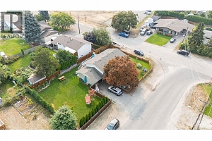 605 Stirling Road - Photo 36
