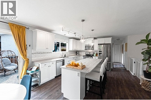 605 Stirling Road - Photo 7