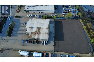 1110 Waddington Drive Unit# B - Photo 3