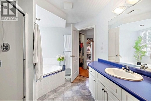 5205 MacNeill Court - Photo 37