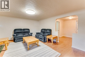 2208 32 Street - Photo 37