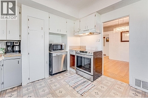 2208 32 Street - Photo 7