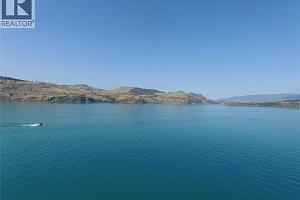 5649 Cosens Bay Road Unit# 13 - Photo 12