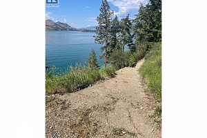 5649 Cosens Bay Road Unit# 13 - Photo 6