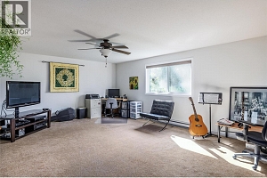 8514 Sun Valley Road - Photo 11