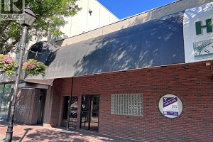 3119 30th Avenue - Photo 2