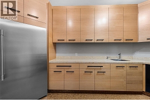 742 Highpointe Place - Photo 45