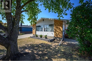 2506 14 Street - Photo 2