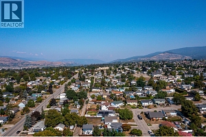 2506 14 Street - Photo 43