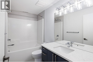 789 Carleton Street - Photo 45