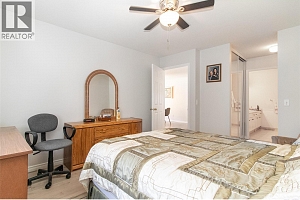 1874 Parkview Crescent Unit# 25 - Photo 17