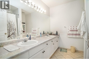 1874 Parkview Crescent Unit# 25 - Photo 18