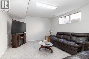 1874 Parkview Crescent Unit# 25 - Photo 24