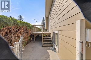 1320 Graham Street - Photo 20