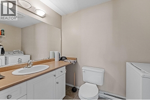 1320 Graham Street - Photo 29