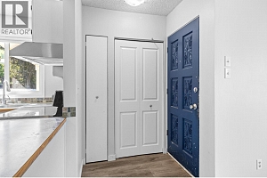 2431 Bering Road - Photo 3