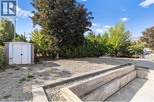2431 Bering Road - Photo 30