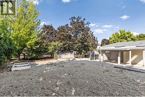 2431 Bering Road - Photo 33