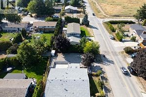 2431 Bering Road - Photo 36