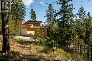 1642 West Kelowna Road - Photo 10