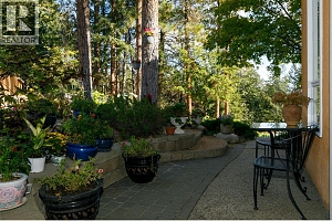 1642 West Kelowna Road - Photo 13