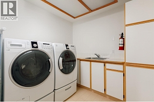 1642 West Kelowna Road - Photo 35