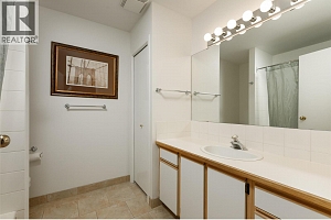 1642 West Kelowna Road - Photo 36