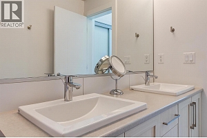 4380 Lakeshore Road Unit# 122 - Photo 21