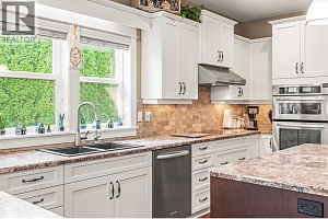 2955 Okanagan Street - Photo 23