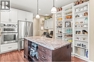 2955 Okanagan Street - Photo 28