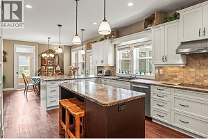 2955 Okanagan Street - Photo 30