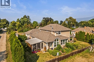 2955 Okanagan Street - Photo 82