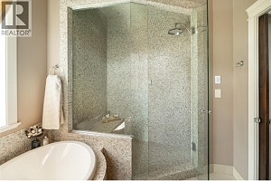 4768 CARMEL Crescent - Photo 16