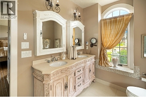 4768 CARMEL Crescent - Photo 17