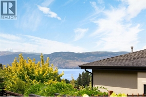 4768 CARMEL Crescent - Photo 27