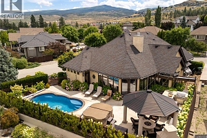 4768 CARMEL Crescent - Photo 42