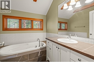 9845 Eastside Road Unit# 67 - Photo 24
