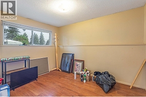724 Arbutus Road - Photo 17