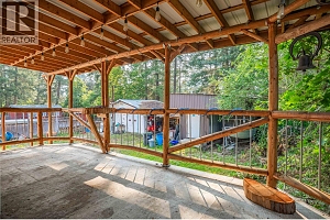 724 Arbutus Road - Photo 25