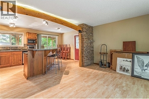 724 Arbutus Road - Photo 7