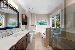 937 Skeena Court - Photo 21