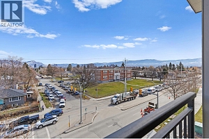 1800 Richter Street Unit# PH3 Lot# SL 44 - Photo 22