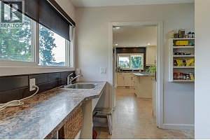 4185 3rd Avenue - Photo 20