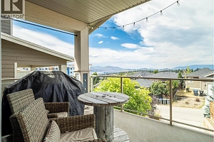 1174 Bergamot Avenue - Photo 12