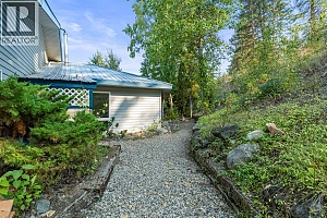 3298 Upper McLeod Road - Photo 10