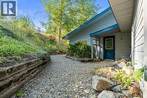 3298 Upper McLeod Road - Photo 16