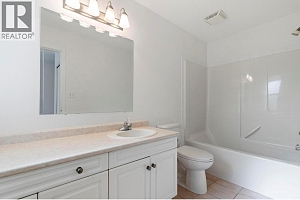 313 Whitman Road Unit# 18 - Photo 12