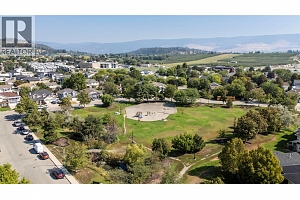 313 Whitman Road Unit# 18 - Photo 32