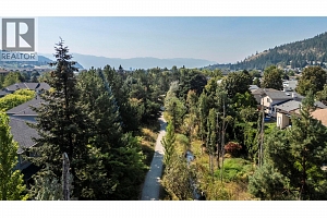 313 Whitman Road Unit# 18 - Photo 34