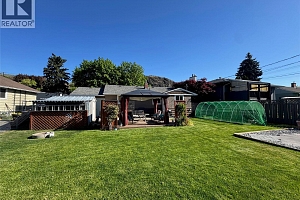 4106 28 Avenue - Photo 39